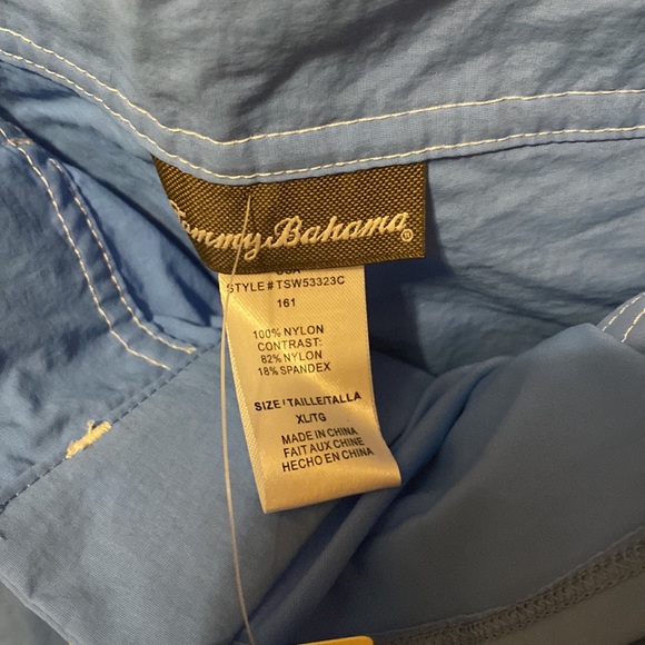 Tommy Bahama NWT blue XL board shorts - Picture 3 of 4